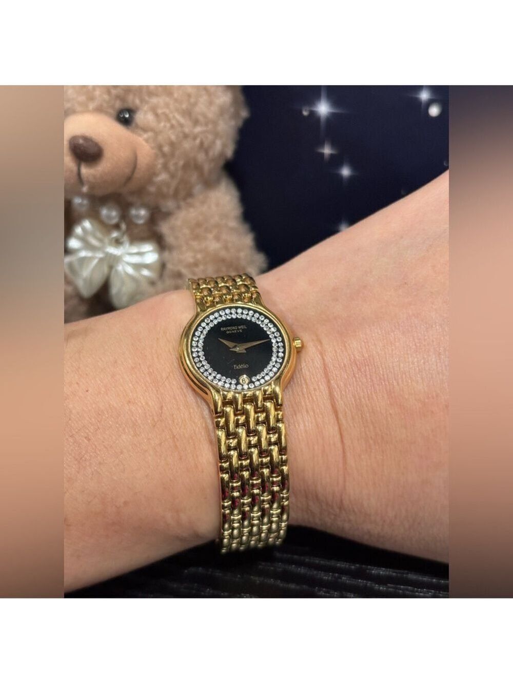 577. Raymond Weil Fidelio Black Dial With Double-Row Diamonds Gold Watch
